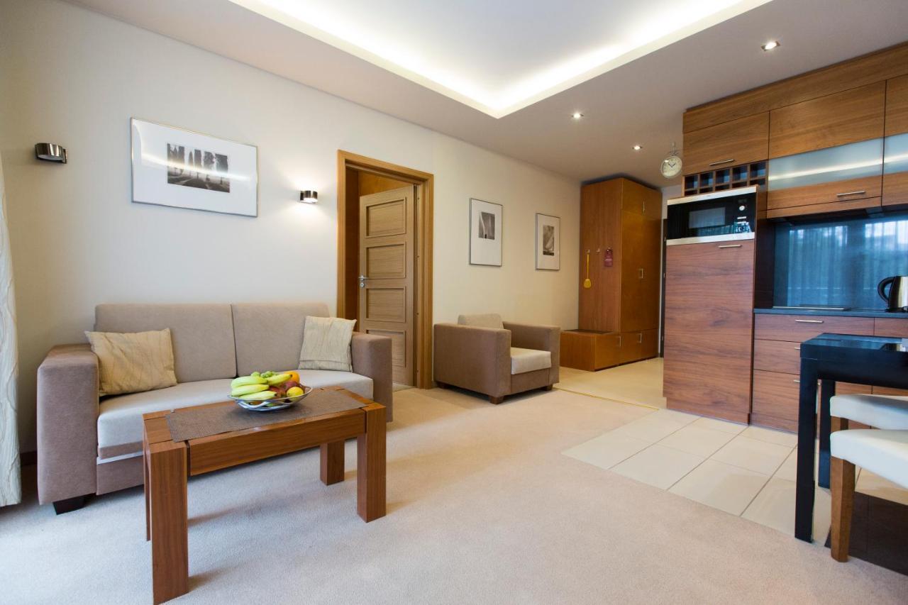 Willa Port Apartament Lilia Ostróda Eksteriør billede