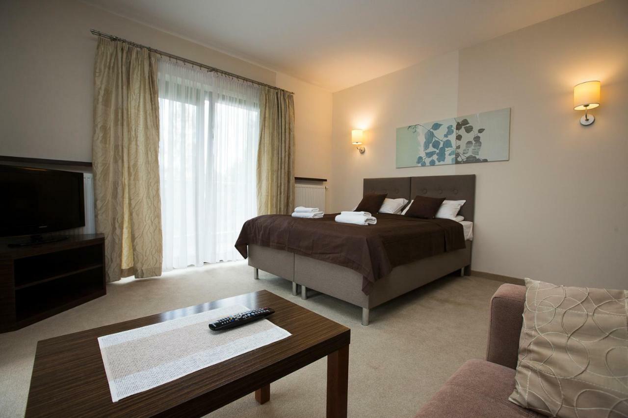 Willa Port Apartament Lilia Ostróda Eksteriør billede